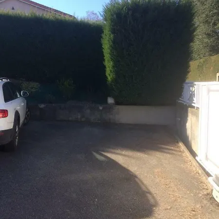 Studio Calme Et Confortable Proche De Saint-chamond Appartement